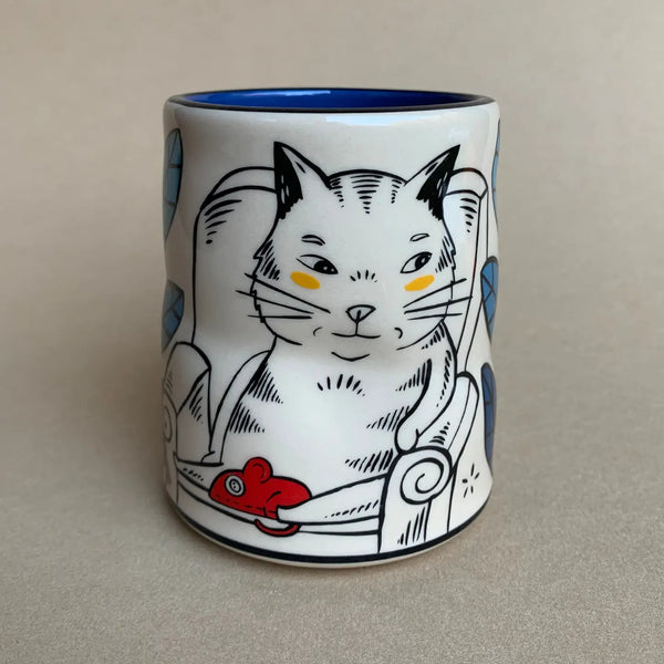 Large Lucky Cat (with Mouse) Cup