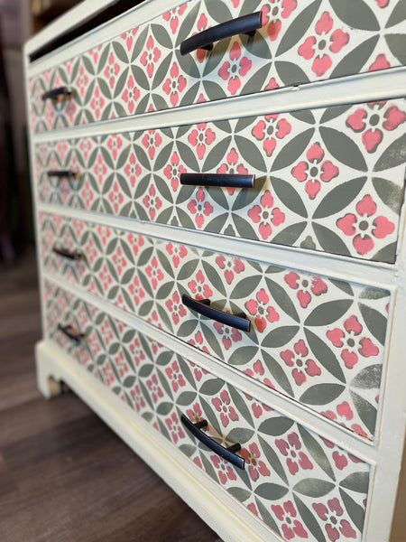 Versailles Dresser