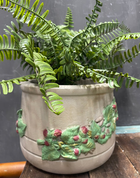IOD Holly Flower Pot - Nov 21, 2-4 PM