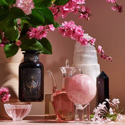 The High Priestess : Ginger-Mint-Cardamom Tea Violet Apothecary Jar