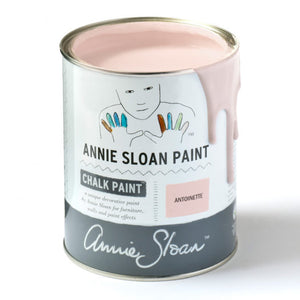 A litre of Chalk Paint® by Annie Sloan ™ in Antoinette