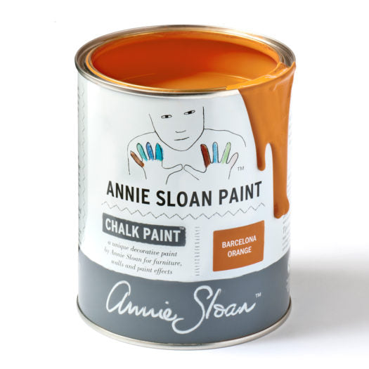 A litre of Chalk Paint® by Annie Sloan ™ in Barcelona Orange